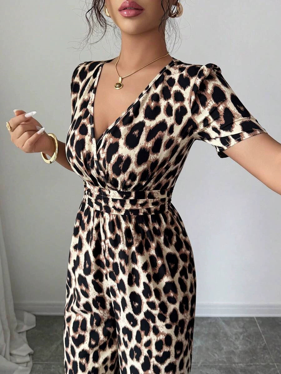 Eveliora - Chic Animal Print Jumpsuit