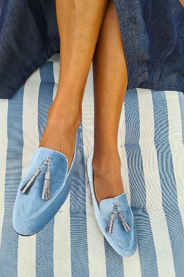 ZAPATILLA CON FLECO PLATEADO