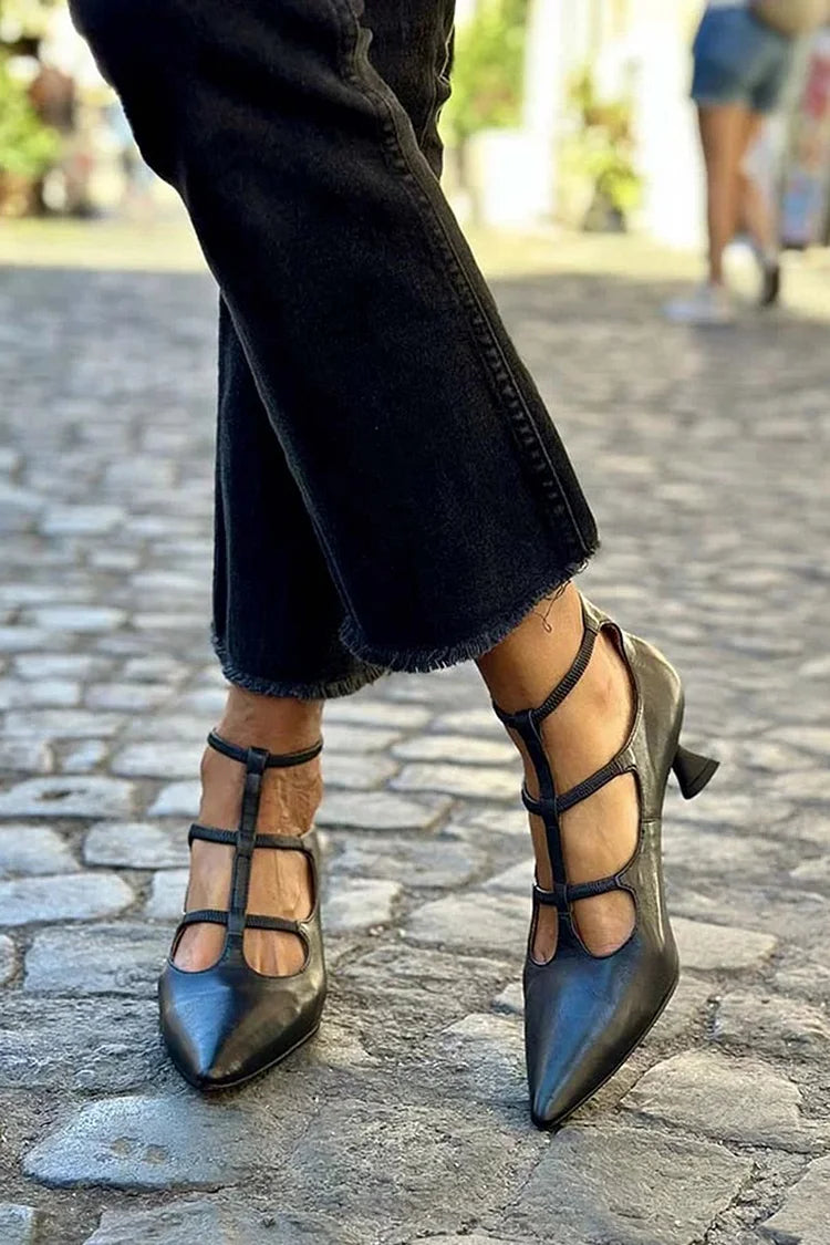 ZAPATOS DE TACÓN ELEGANTES CON CORREAS