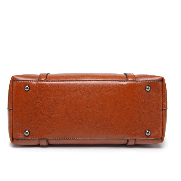 Laken – Spacious Everyday Crossbody Bag