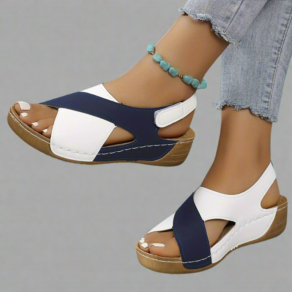 SANDALIAS COLORBLOCK CON TIRA EN EL TALÓN
