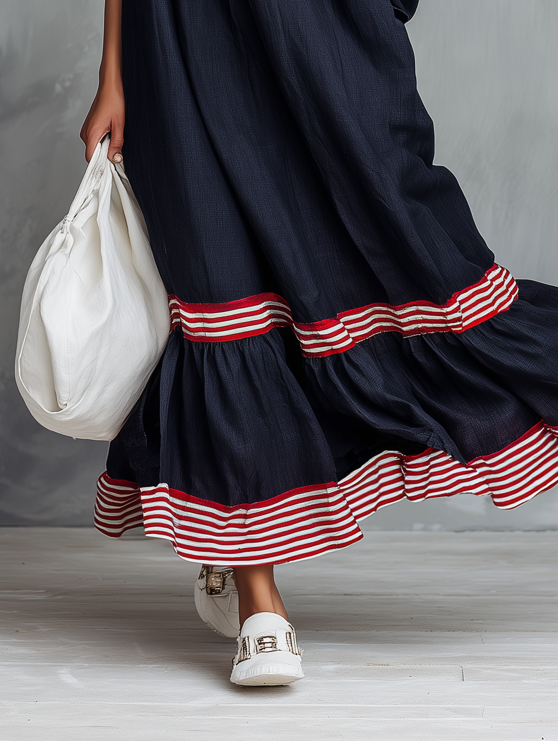 Women's Minimalist Linen-Blend Long-Sleeve Maxi Dress With Striped Hem Panel