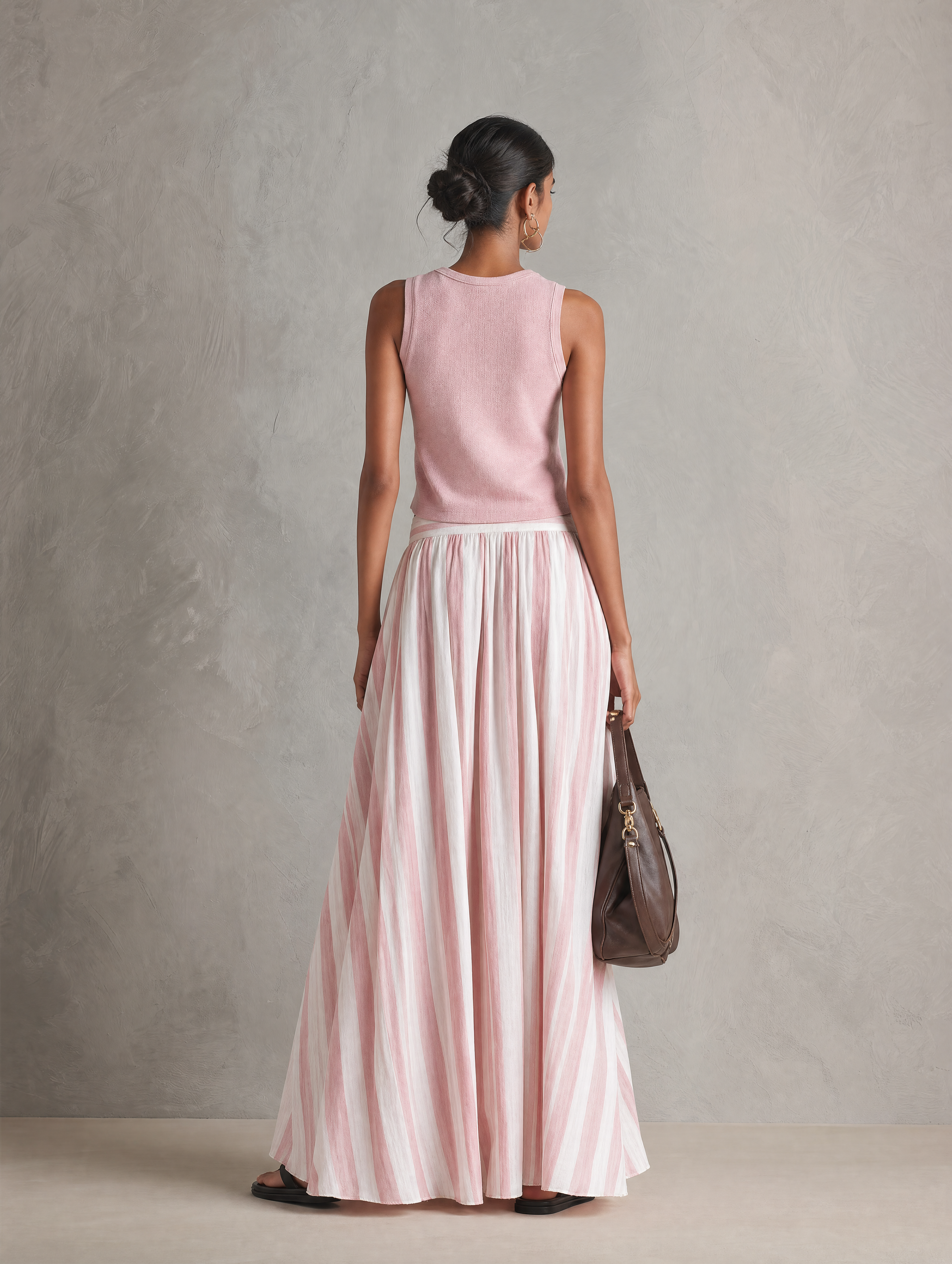 Women's Casual Pink Stretch-knit Sleeveless Round-neck Top Paired With A Woven Pink Printed Maxi Skirt