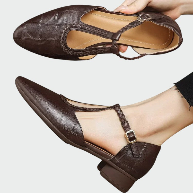 Olivia - Zapatos Mary Jane con punta y tira en T