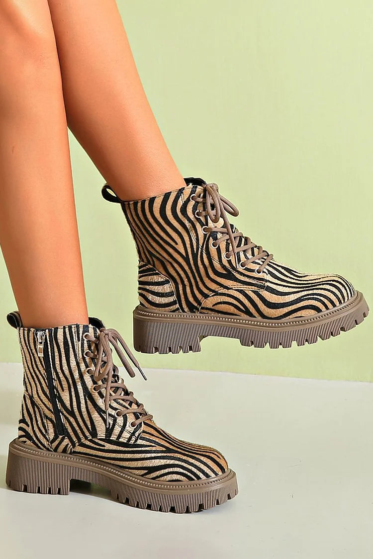 Sloane™ | Šněrovací kozačky Zebra