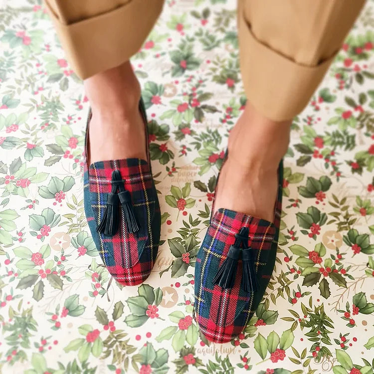 MOCASÍN CHIC ESCOSÉS CON FLECOS