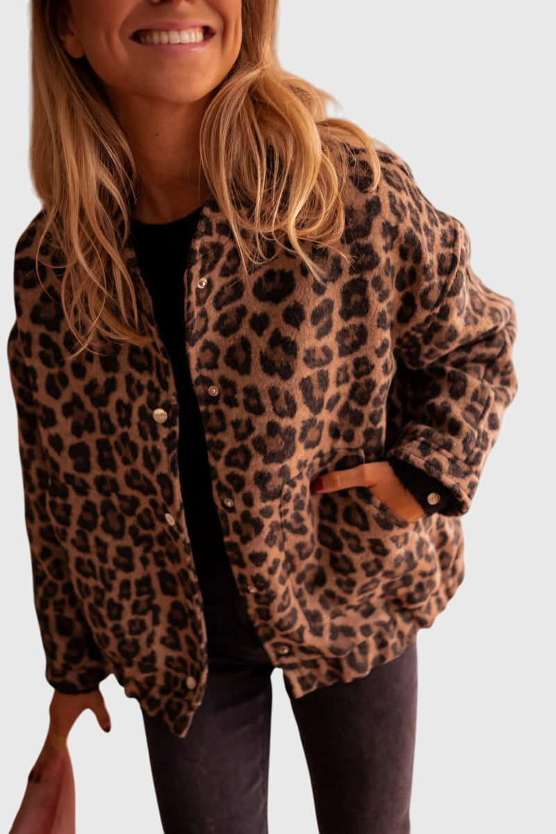 Elodie | Chaqueta con estampado de leopardo con estilo