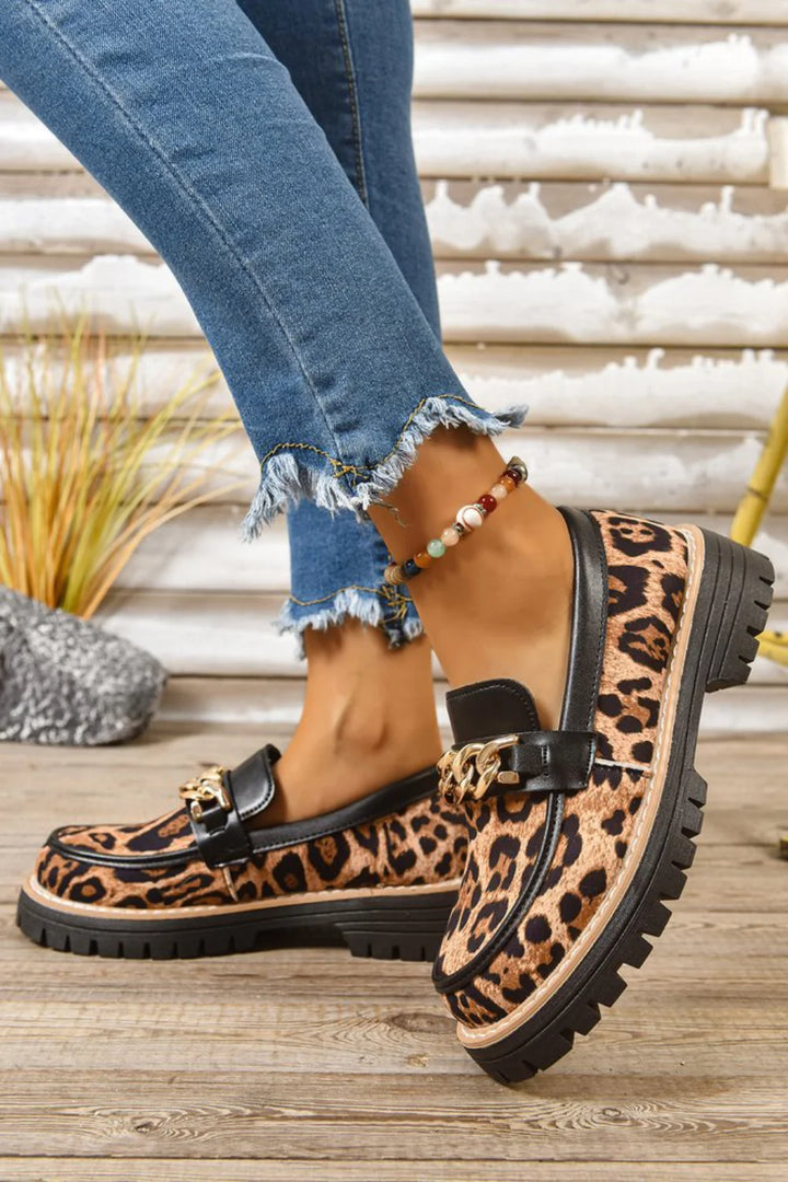 Leopard Print Contrast Trim Chain Decor Round Toe Platform Loafers