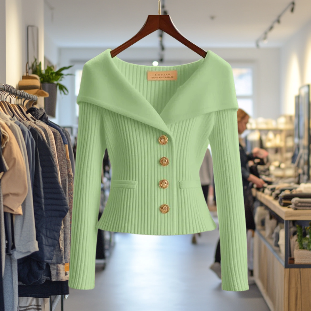 Clara | Veste-Chandail boutonnée audacieuse