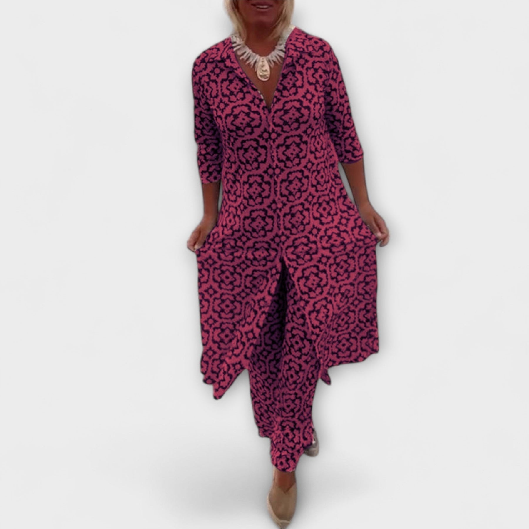Camilla – Elegantní geometrická souprava