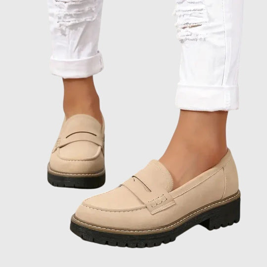 Destiny™ | Mocasines de Gamuza Atemporales