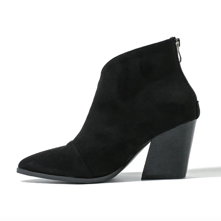 Emeryn™ | Pointed Ankle Boots