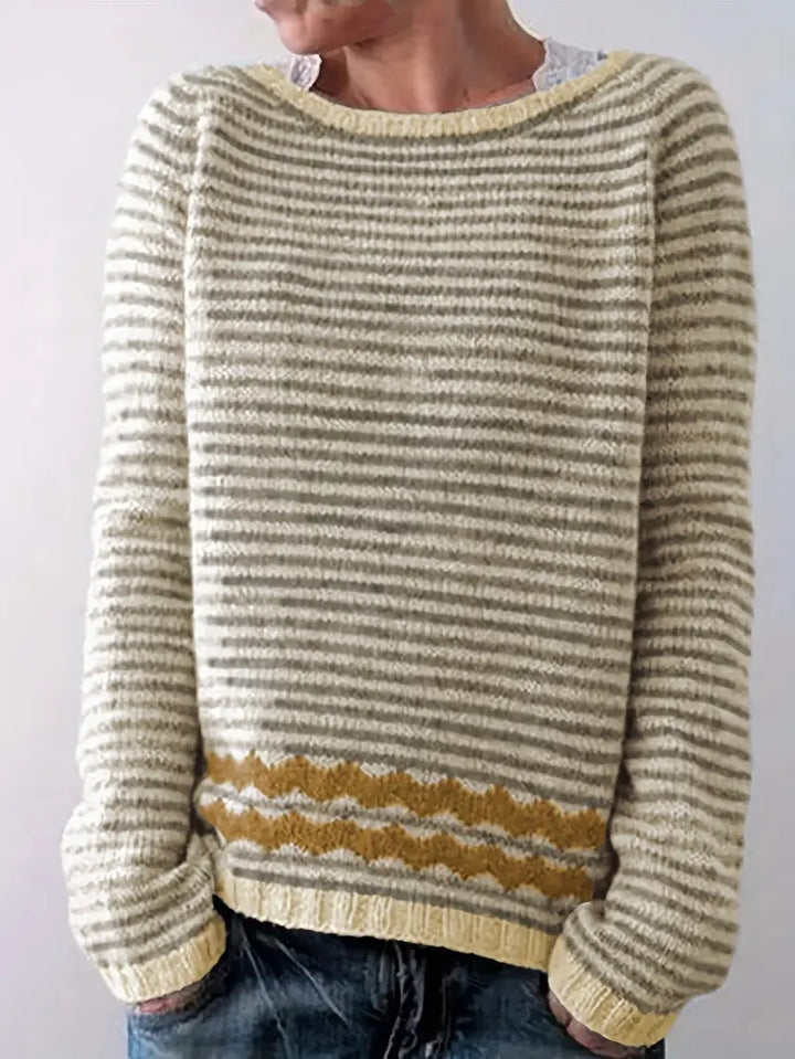 Emma Olivia’s Signature Zigzag Sweater – Soft, Stylish & Relaxed