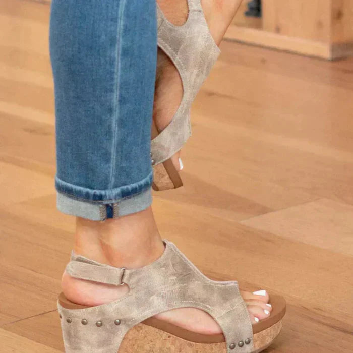 Madeline - Sandalias de Cuña con Estilo