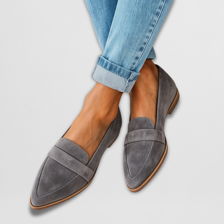 Nadia - Elegant suede loafers for a modern and sophisticated look