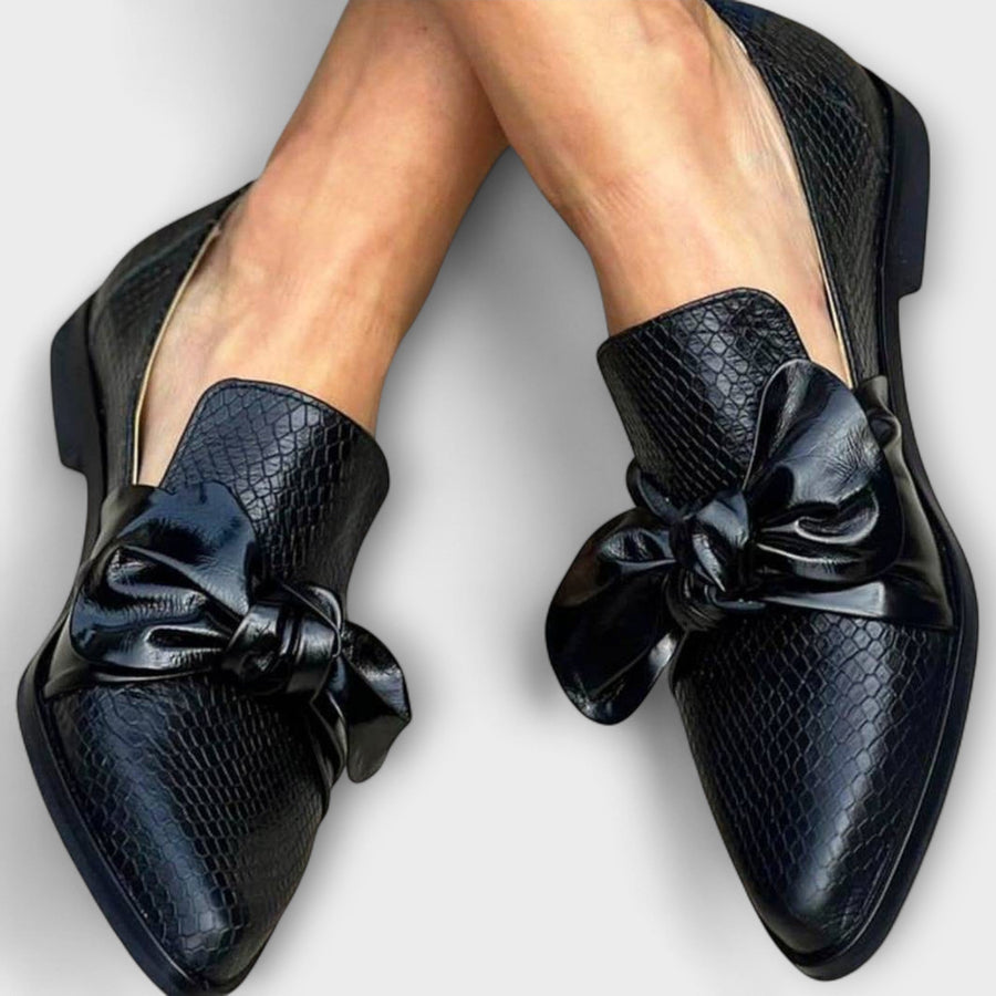 Claudia - Elegant Trendy Loafers with Unique Schnauzer Decoration for a Sophisticated Look