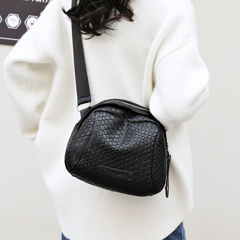 Soleil – Elegantní lehká crossbody kabelka
