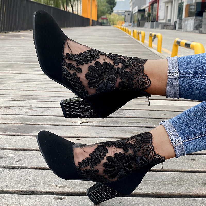 JOLIE™ – elegantní krajkové kozačky na podpatku