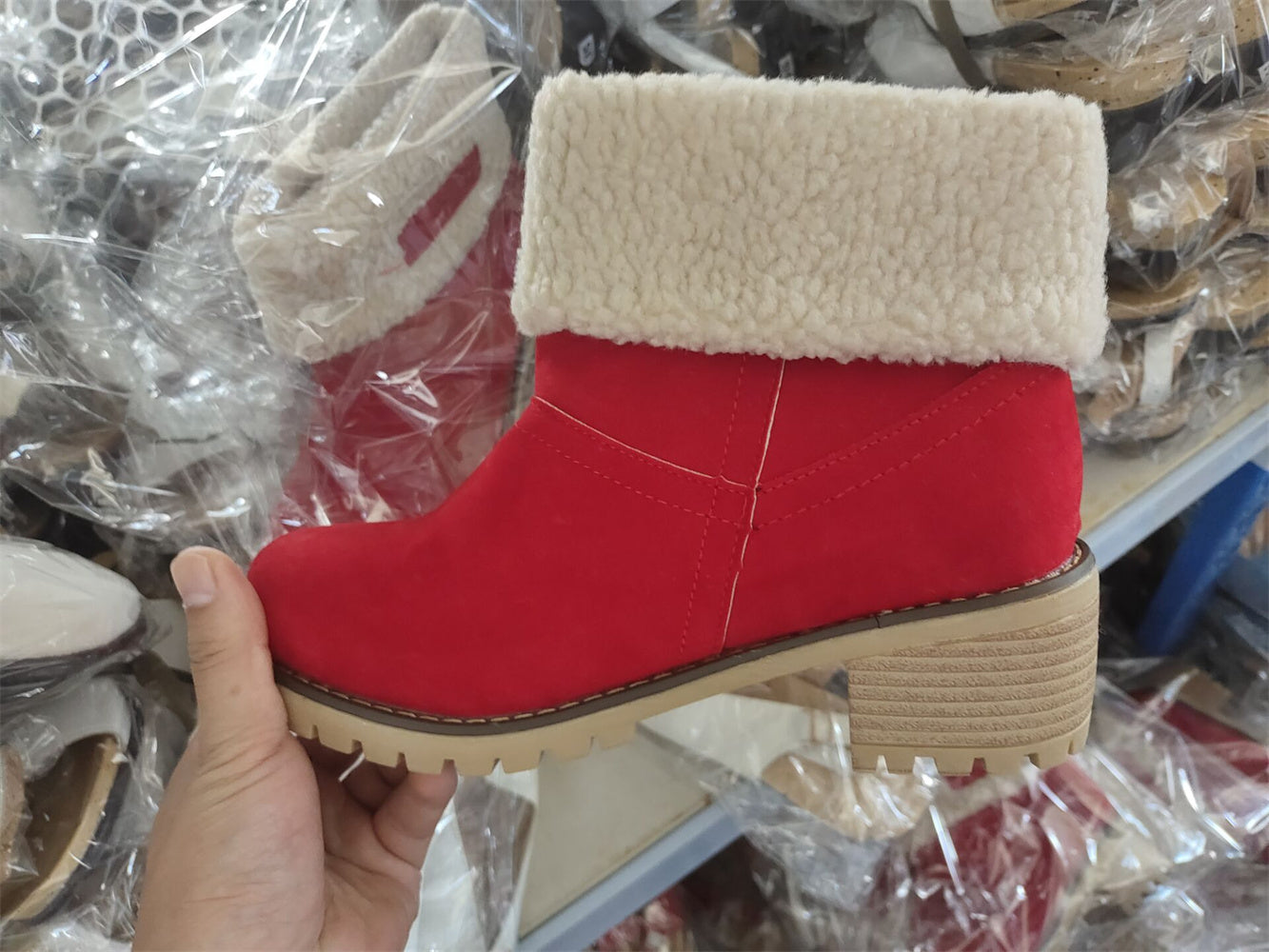 Bottes Debbs imperméables doublées de laine douce pour femme