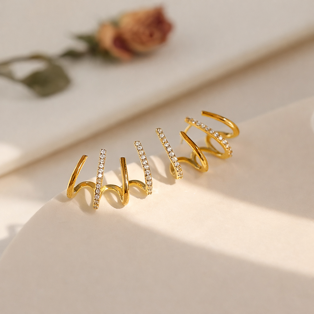 Zabby – spirálové náušnice, typ ear cuff