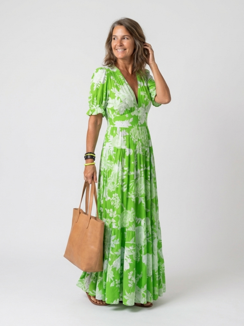 Ione | Robe midi fleurie à col en V et manches courtes