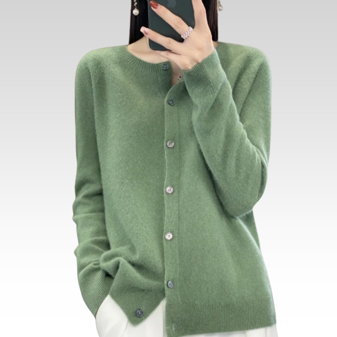 VIVIENNE I WARM COZY KNIT CARDIGAN