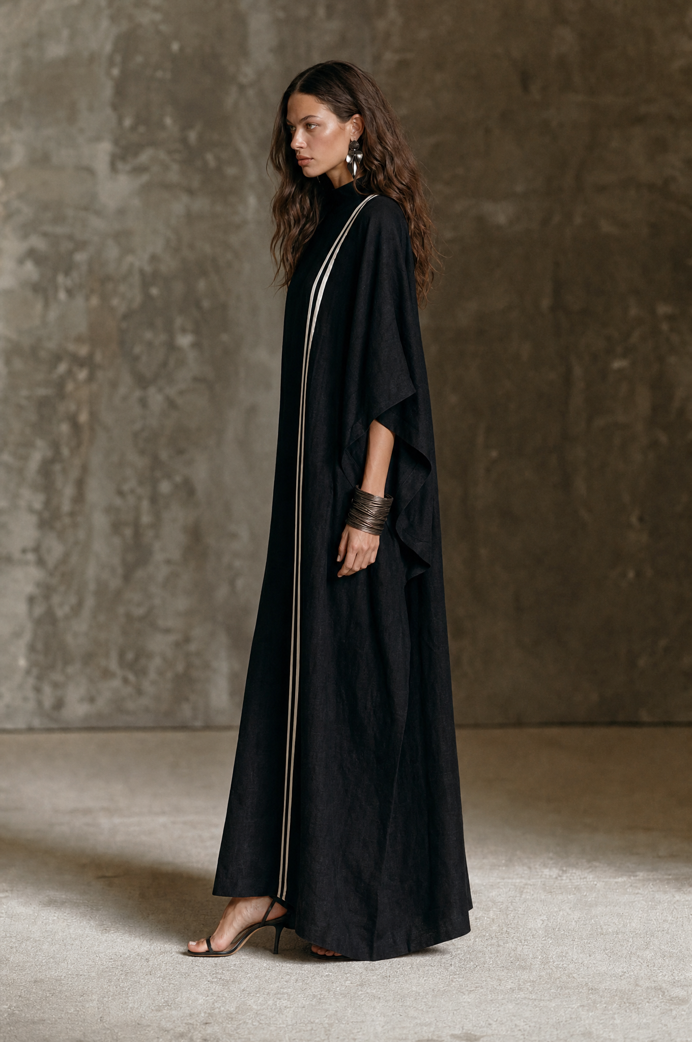 Women's Minimalist Mock-Neck Batwing-Sleeve Maxi Dress