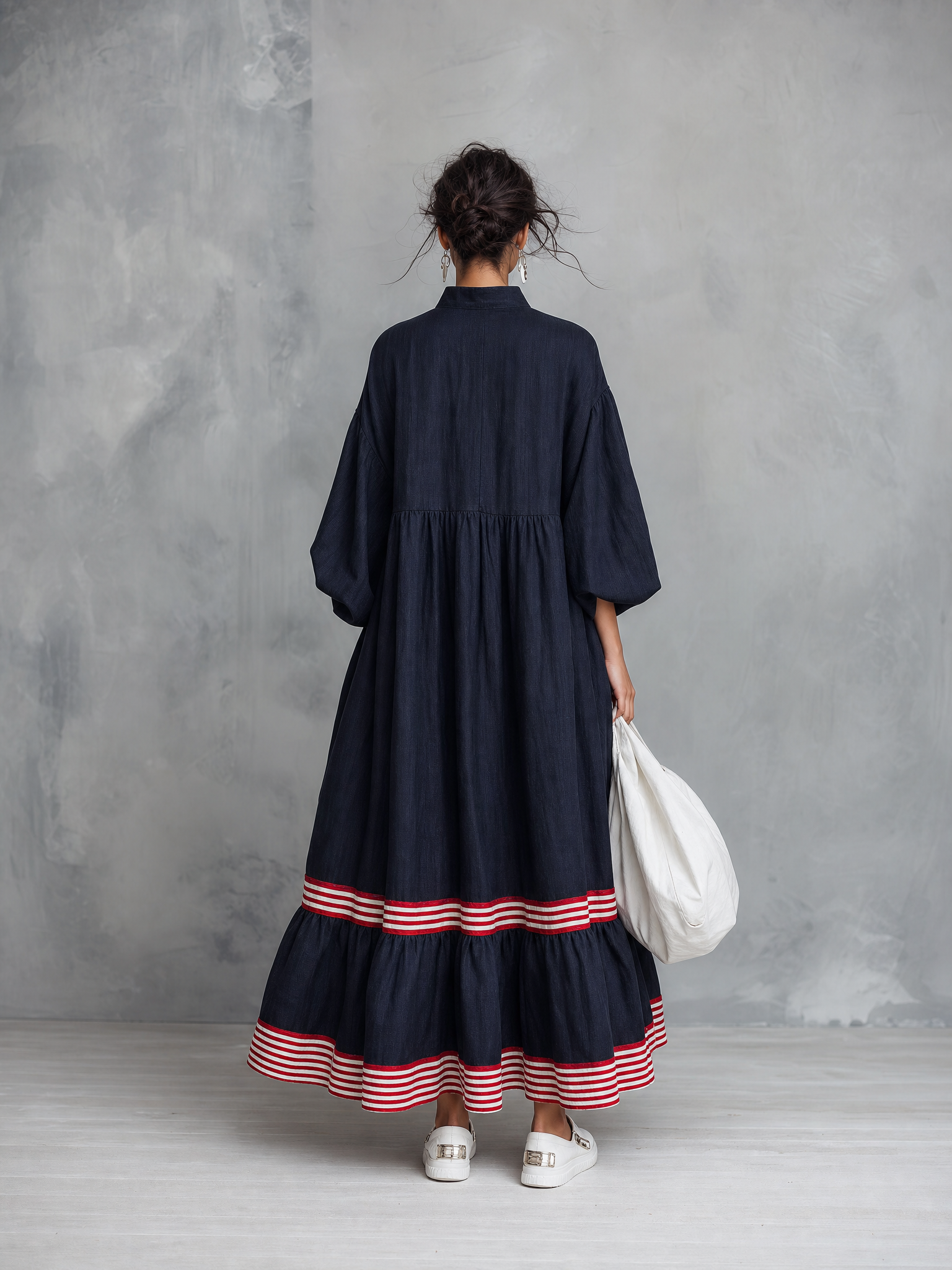 Women's Minimalist Linen-Blend Long-Sleeve Maxi Dress With Striped Hem Panel