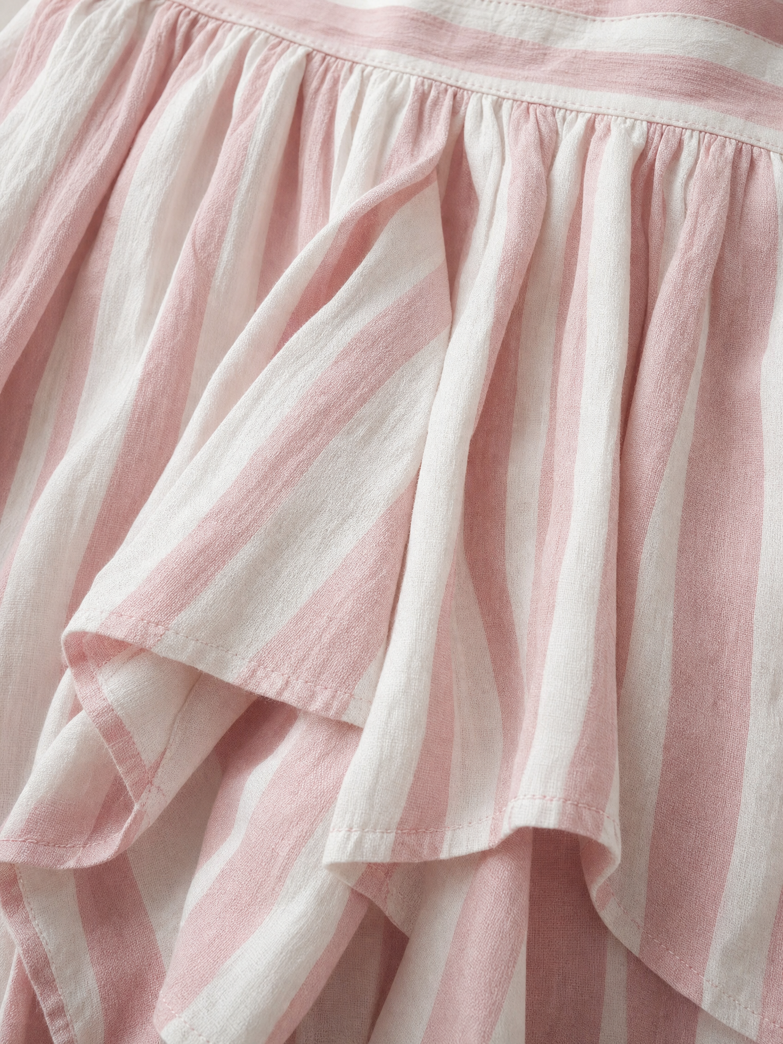 Women's Casual Pink Stretch-knit Sleeveless Round-neck Top Paired With A Woven Pink Printed Maxi Skirt