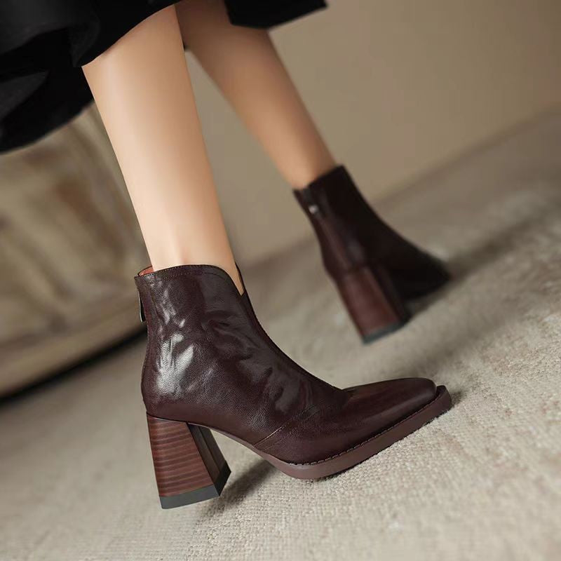 Laraine – Chic Ankle Boots