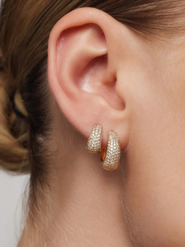 JULI PAVÉ HUGGIE HOOPS