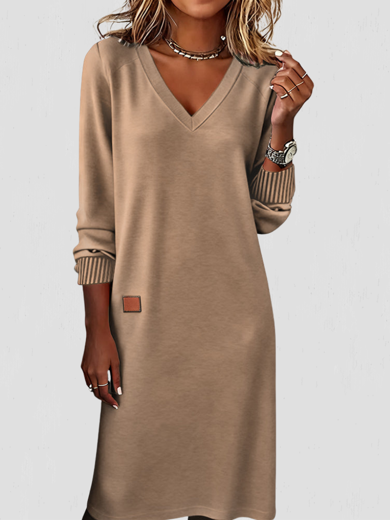 ROBE À COL EN V ESSENTIEL DEMI