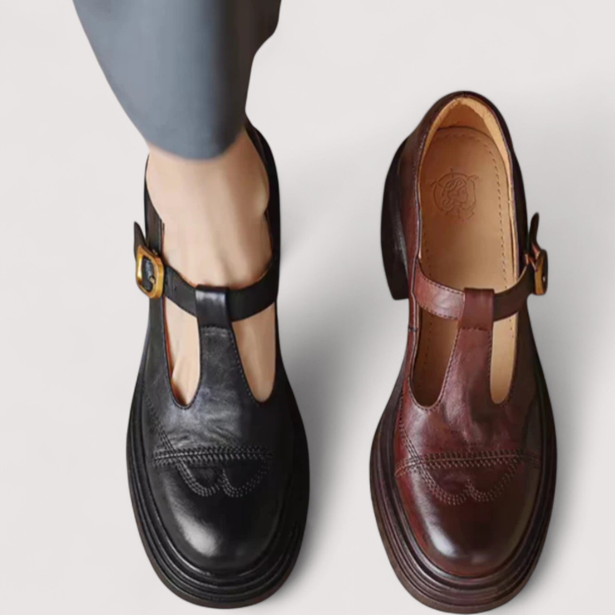 Isabella - Modern moccasin with exclusive design and fashionable print