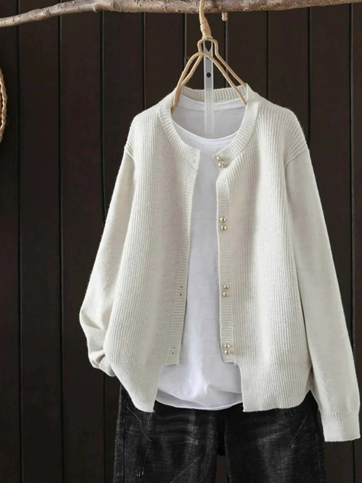 ELARA | CARDIGAN À BOUTONS NACRÉS
