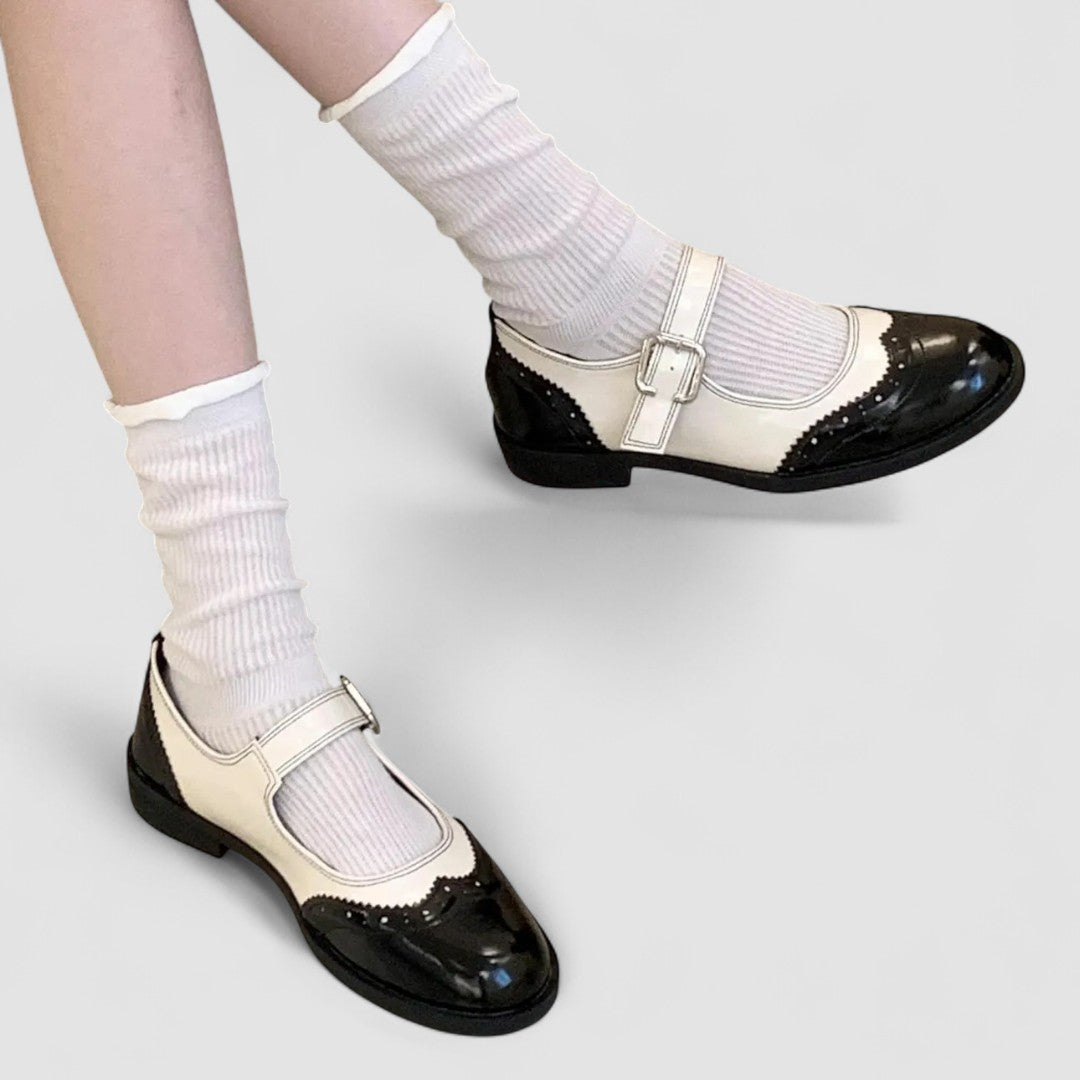 Laura - Chaussures orthopédiques de type babies