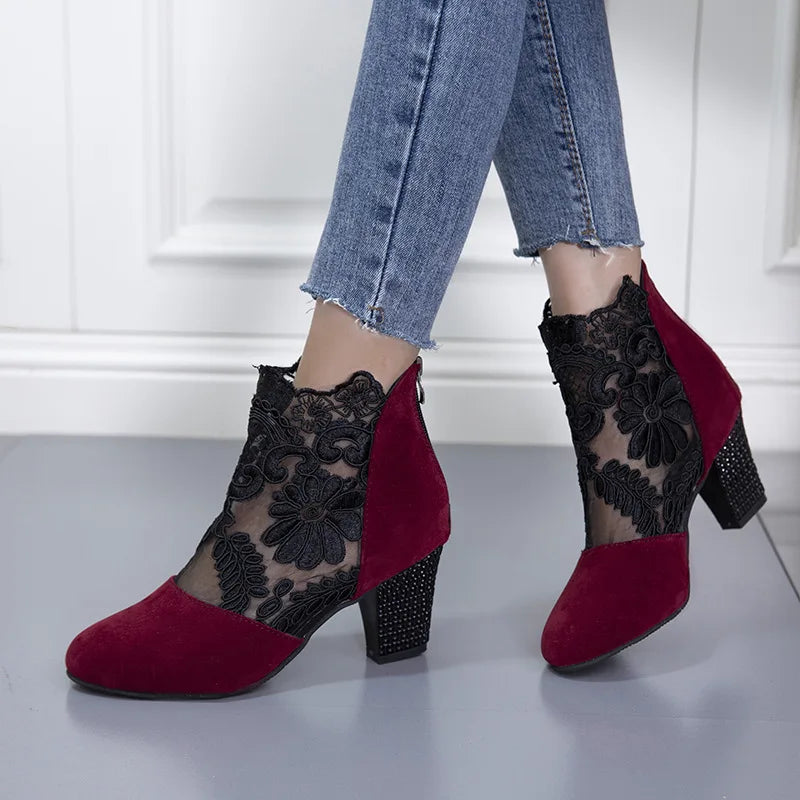 Heloise™ | Bottines en dentelle élégantes à talons hauts