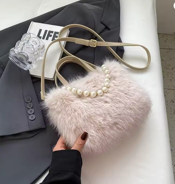 Tiffany | Crossbody kabelka z umělé kožešiny