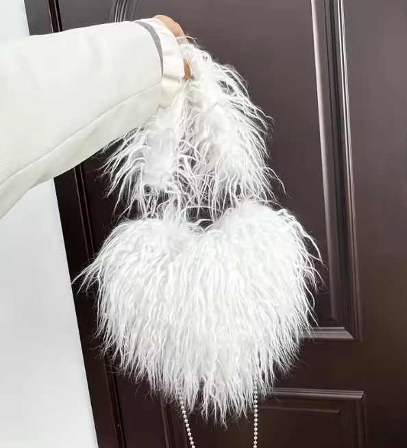 Felize | Heart Plush Crossbody Bag