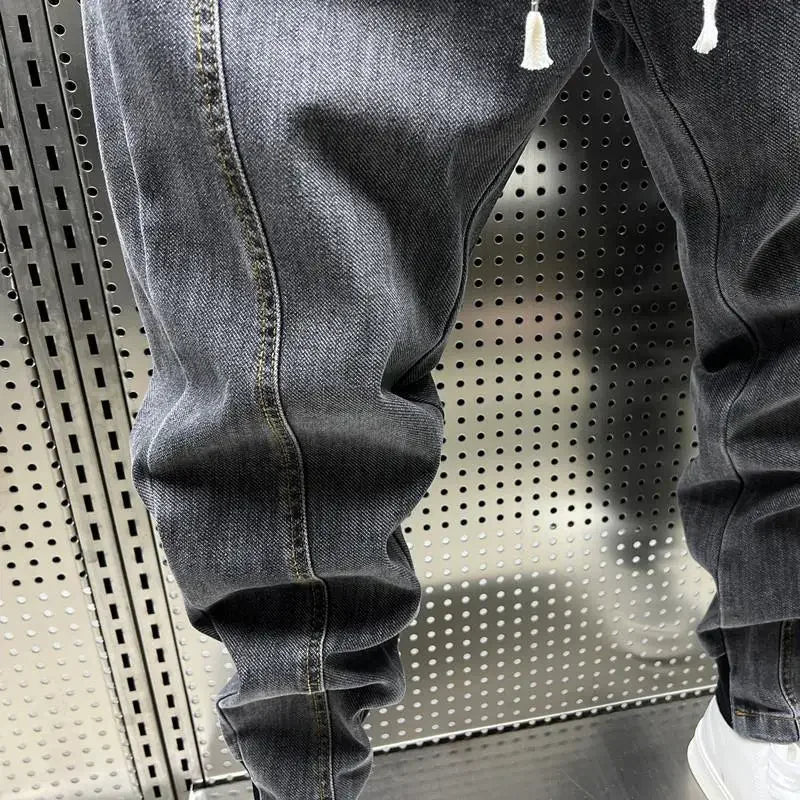 Laurent – Denim style and Jogging comfort