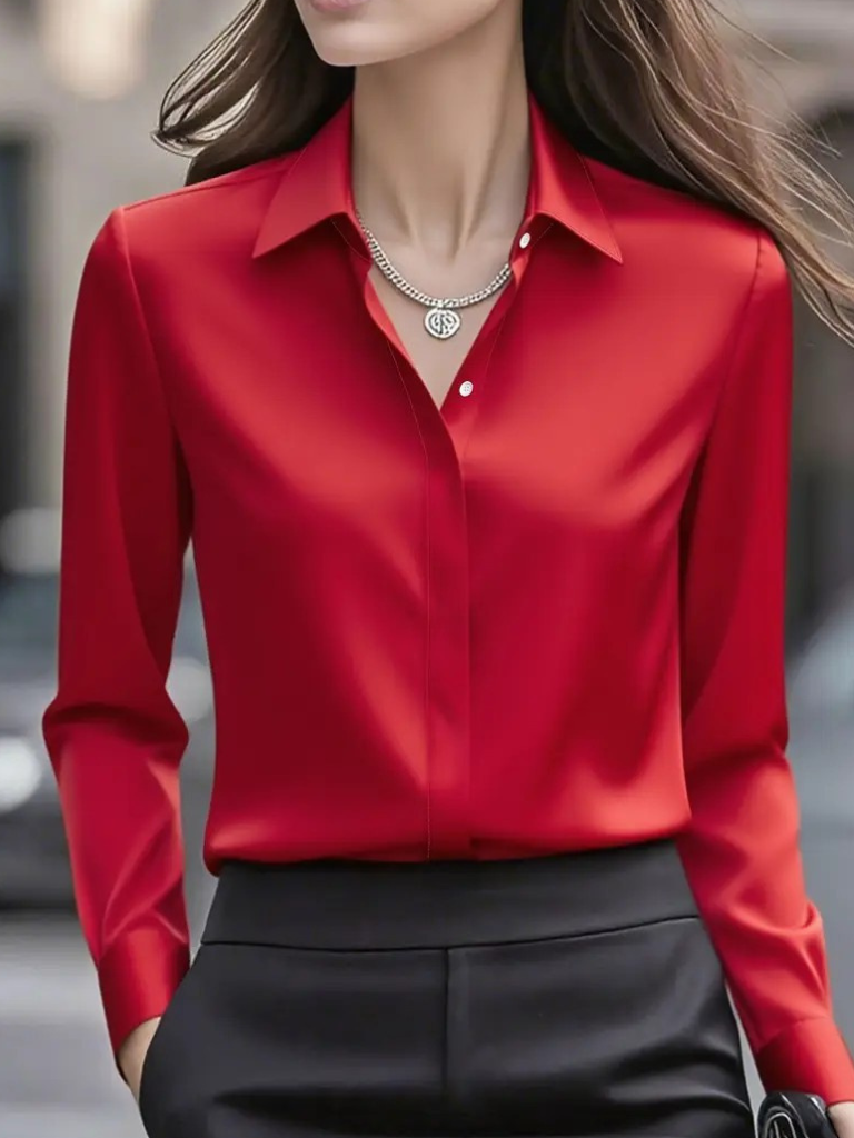 Blusa con acabado satinado Marielle