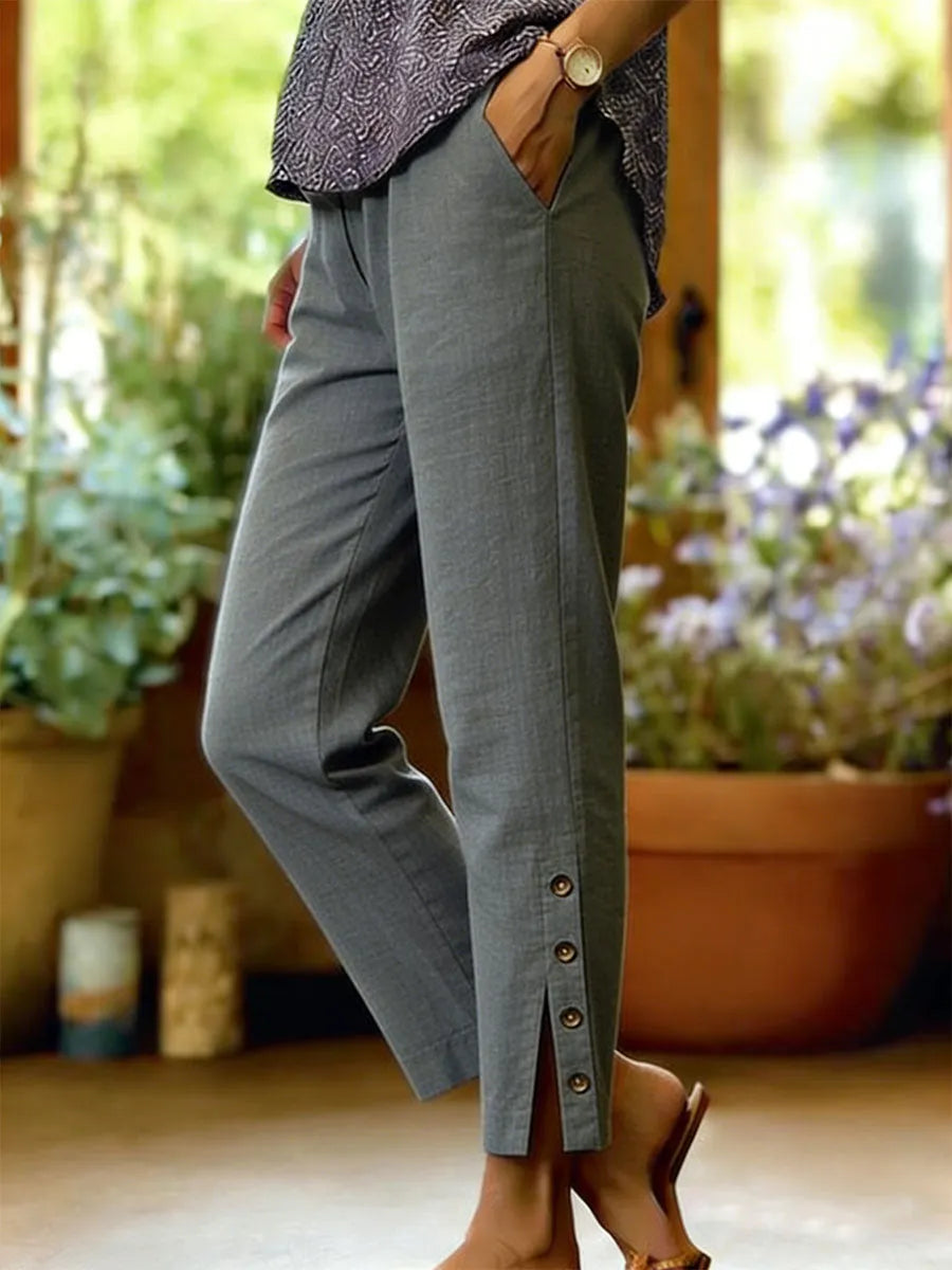 Kira – Casual Loose-Fitting Button Pants
