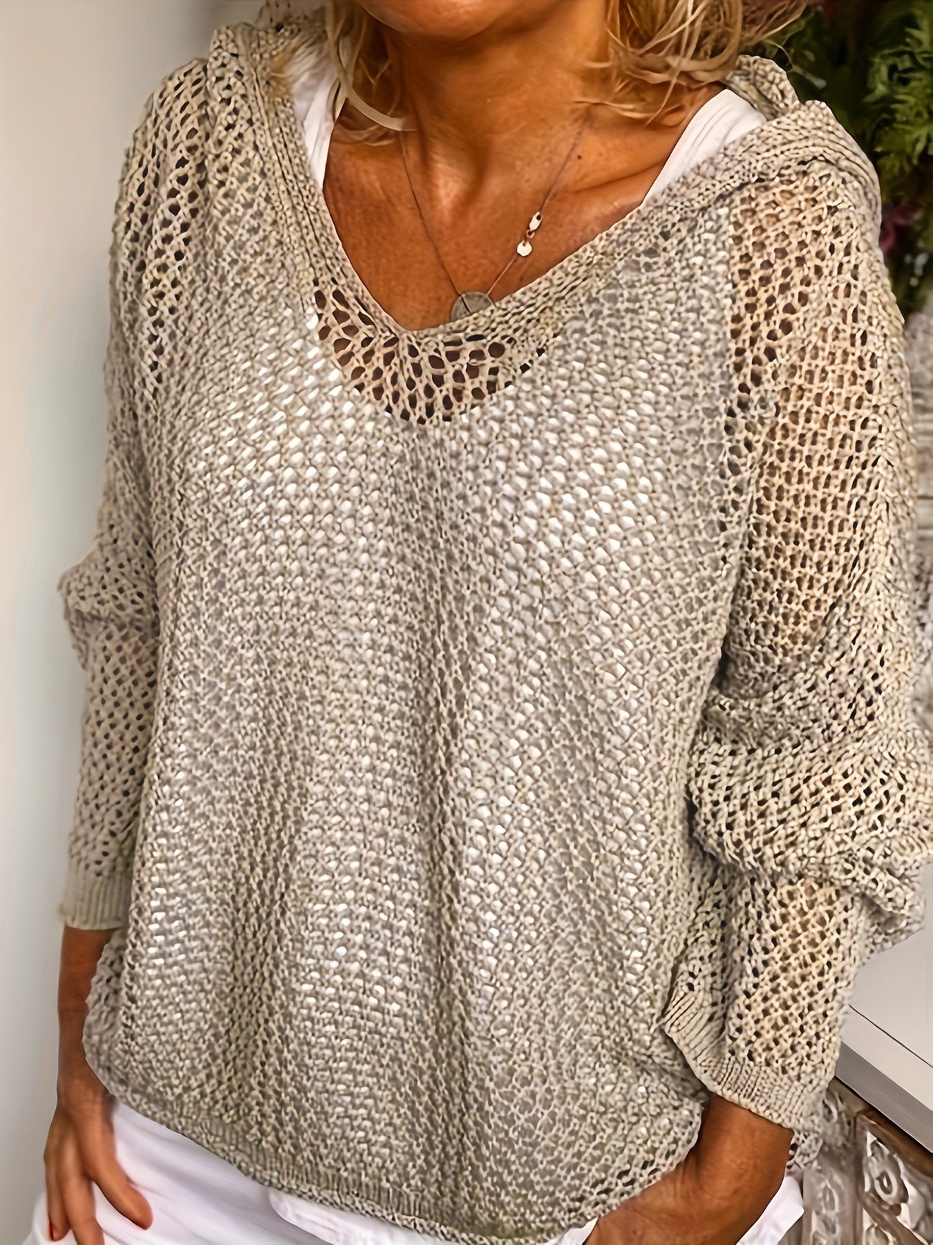Delia – Loose-Fit Open Knit Sweater