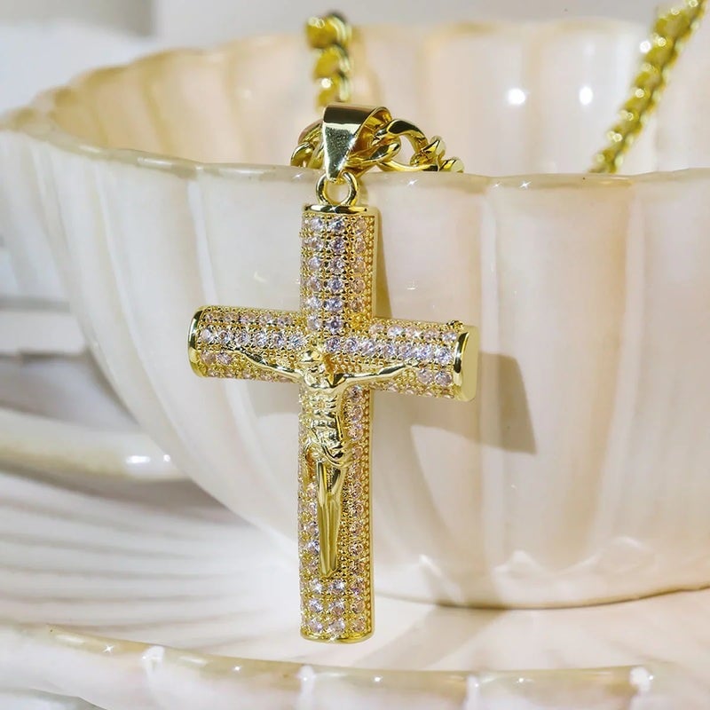 Crucielle | Collier avec pendentif Croix de Jésus