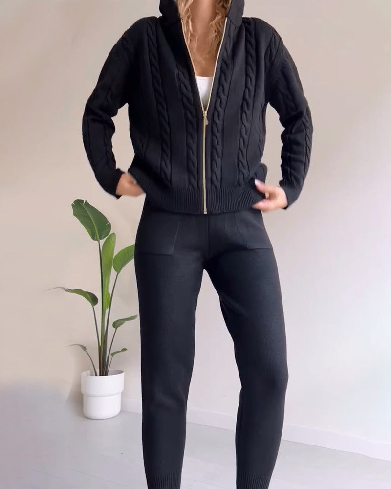 Ania – dvoudílná souprava s žakárovým vzorem Casual Twist (kopie)