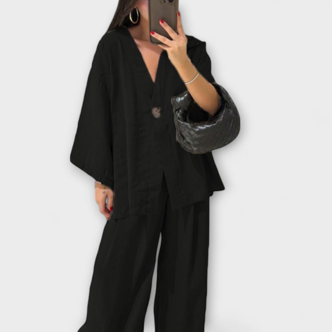 Jacqueline - Casual V-Neck Top and Pants Duo