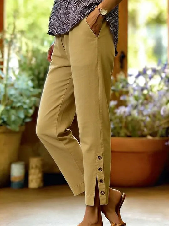 Kira – Casual Loose-Fitting Button Pants