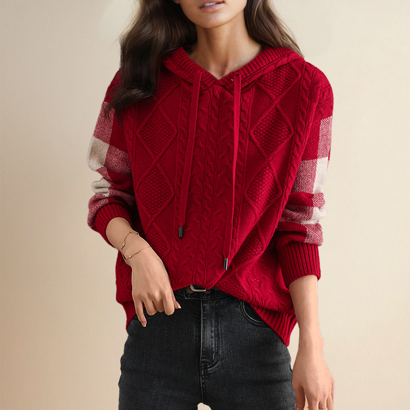 Emily | Chandail à capuchon en tricot torsadé