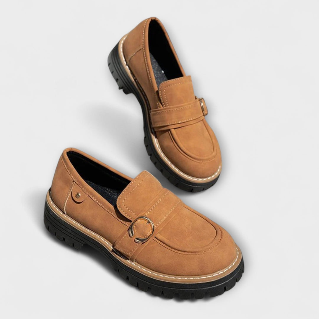 Lora – Elegant Light Moccasins with Rounded Toe for Exceptional Comfort
