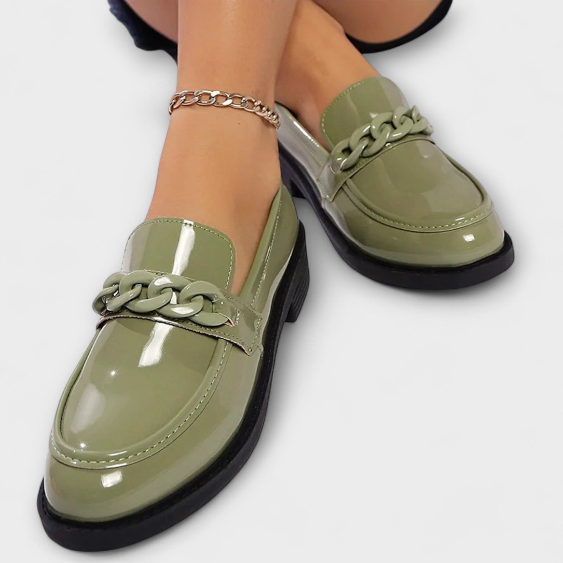 Lumi – Round Teen Formal and Casual Loafers for a Trendy and Comfortable Street Style