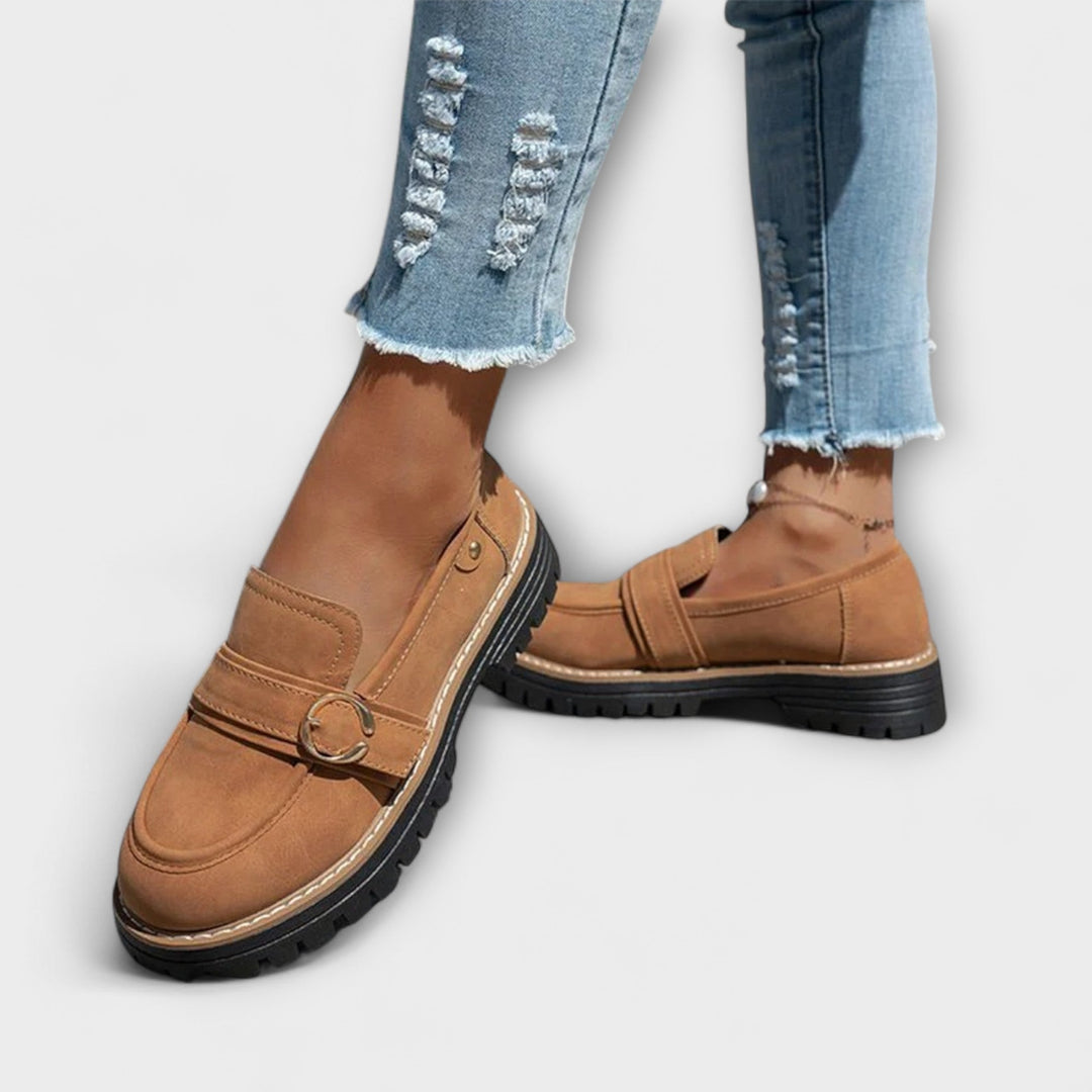Lora – Elegant Light Moccasins with Rounded Toe for Exceptional Comfort